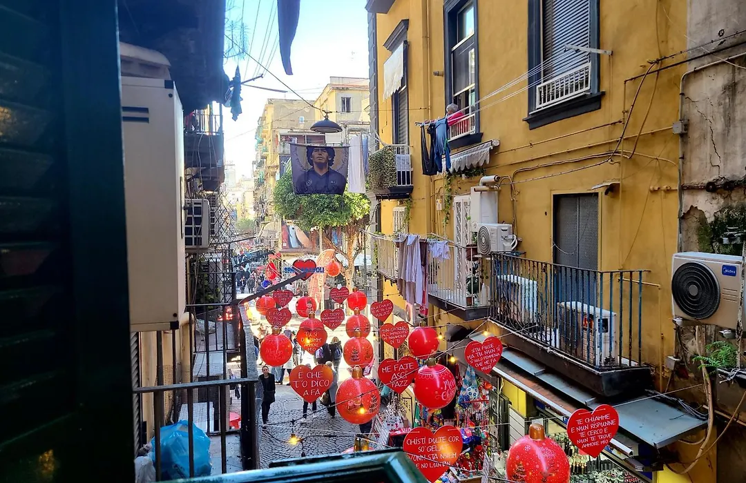 la casa di patta a spaccanapoli-1